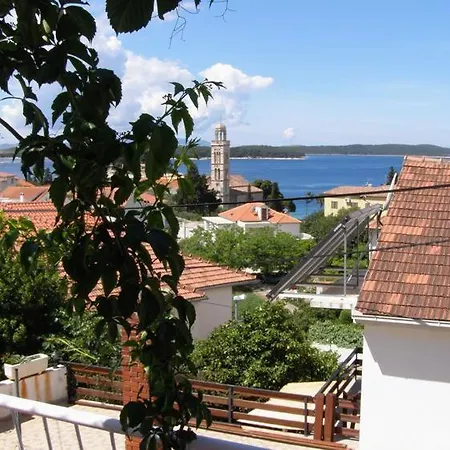 And With Parking Space Hvar - 4613 赫瓦尔