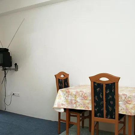 And With Parking Space Hvar - 4613 招待所