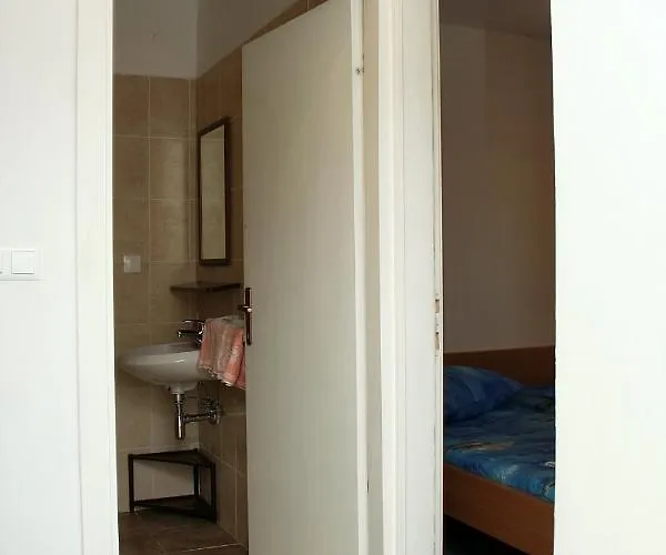 And With Parking Space Hvar - 4613 Affittacamere Hvar Town