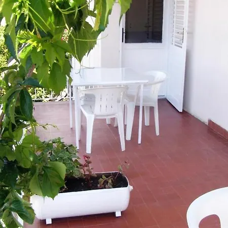 Πανσιόν And With Parking Space Hvar - 4613 Χβαρ